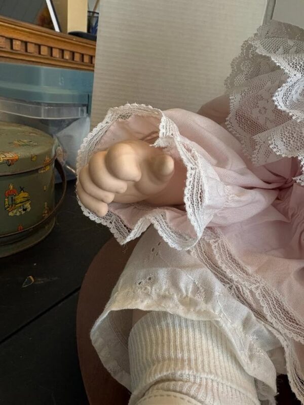 Vintage Porcelain Sleeping Baby Doll with Soft Body 19 1/2" long 4.9 lbs - Image 4