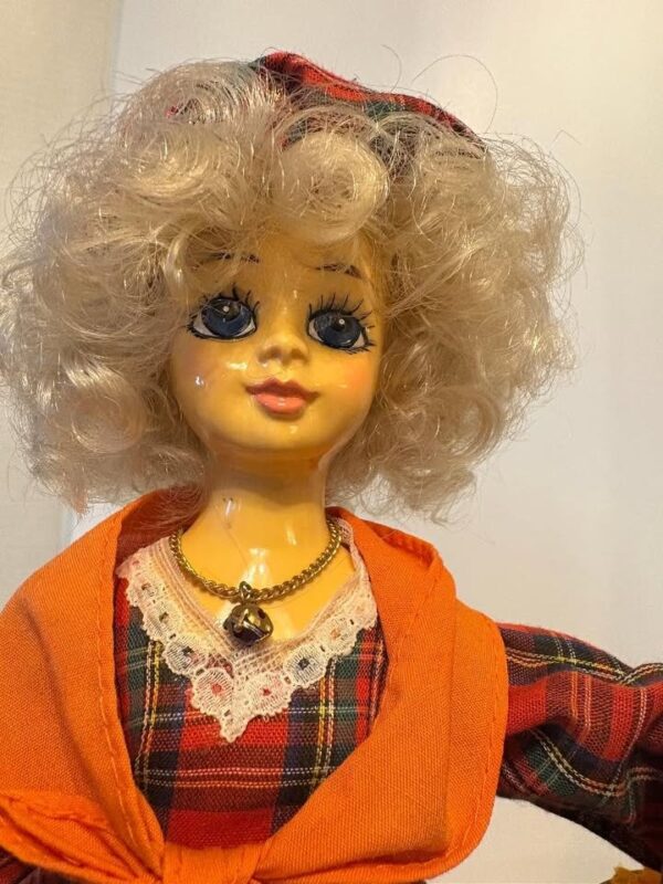 Vintage Brinn Collectible Edition Korea Wind Up Musical Doll "September" - Image 4