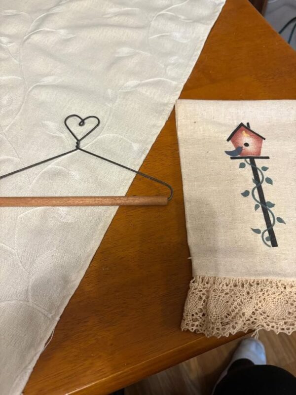 Vintage Wire Towel Rack 4 1/2" Tall With Crocheted Trim Towel Included - Image 2