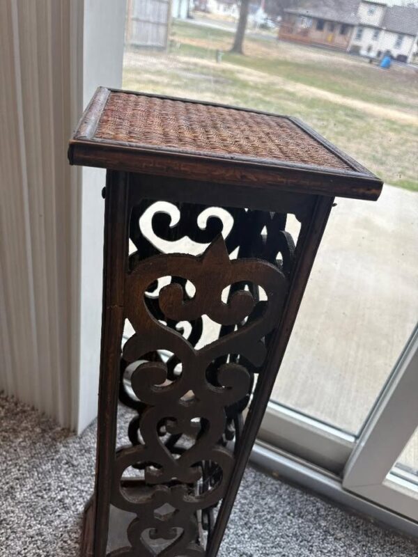 Wood Plant Stand 30" Tall 7" Wide and Deep - Image 3