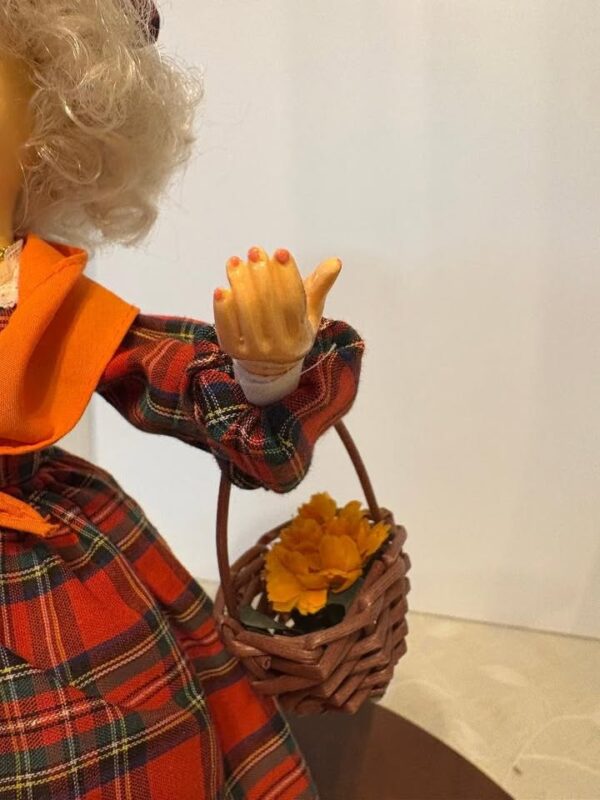 Vintage Brinn Collectible Edition Korea Wind Up Musical Doll "September" - Image 2