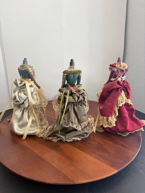 Puttin On The Ritz From Year 2000 Selling as a Set. 8" Tall - Image 2