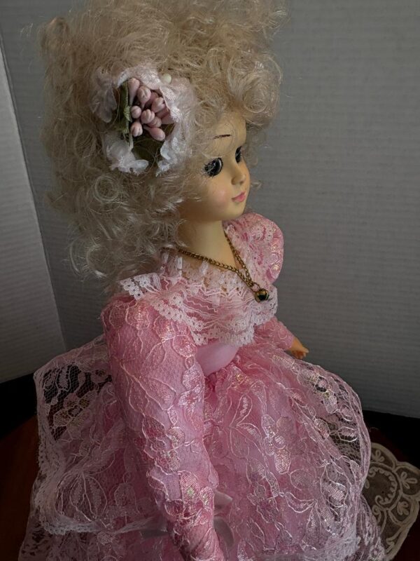 Brinn's 1988 Rotating Musical Calendar "May" Porcelain Doll Rose Garden 13" Vintage - Image 3