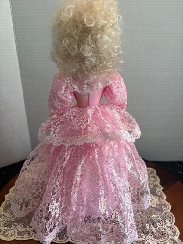 Brinn's 1988 Rotating Musical Calendar "May" Porcelain Doll Rose Garden 13" Vintage - Image 4