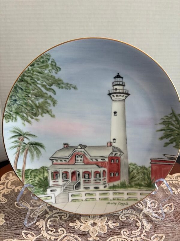 1995 Mary Lingle Decorative 8 1/4" plate "St Simons" #1931
