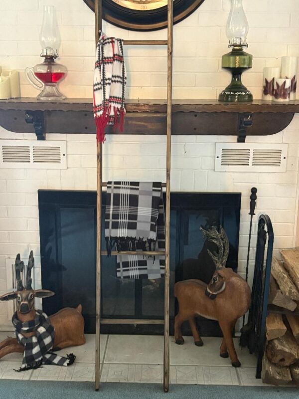 Handmade Blanket Ladder 6' with Five 12" Rungs
