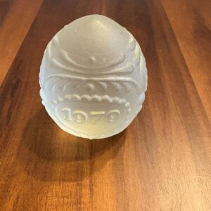 Goebel 1979 frosted glass crystal egg, heavy paperweight, collectible annual egg