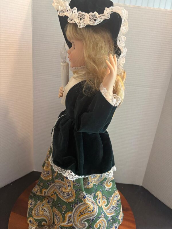 Vintage Trimmings Etc. Christmas Animated Doll Lighted Candle 24” in Box - Image 4