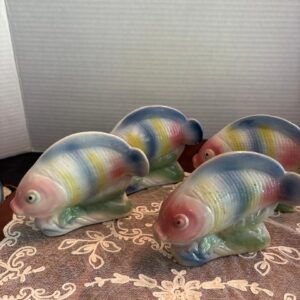 set-of-four-ceramic-pottery-fish-figurines-4tall-5-long-excellent-condition