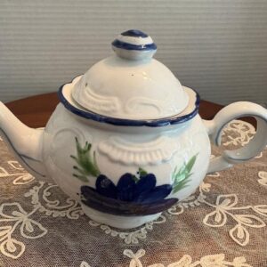 china-tea-pot-hand-painted-blue-floral-8-x-5-with-lid