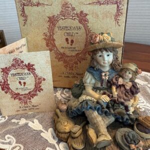 1995 Boyds Yesterday's Child Dollstone Collection Statue Ashley & Chrissie 11E/4266